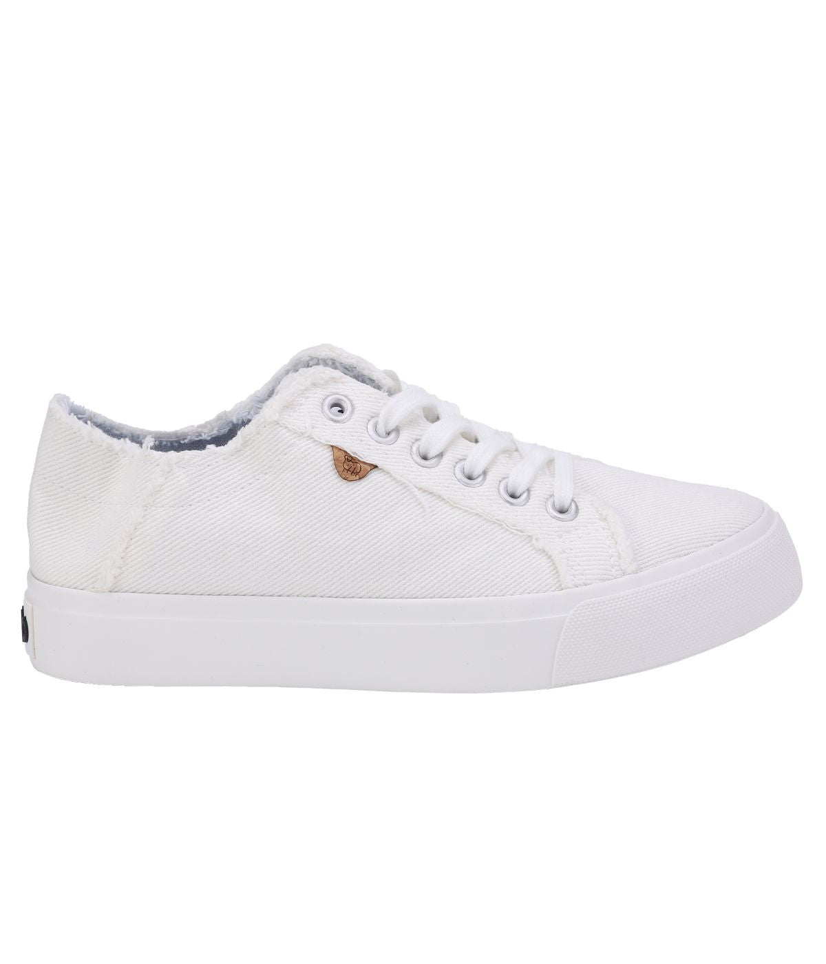 Ladies casual comfort shoe with washed twill or canvas upper Washed White