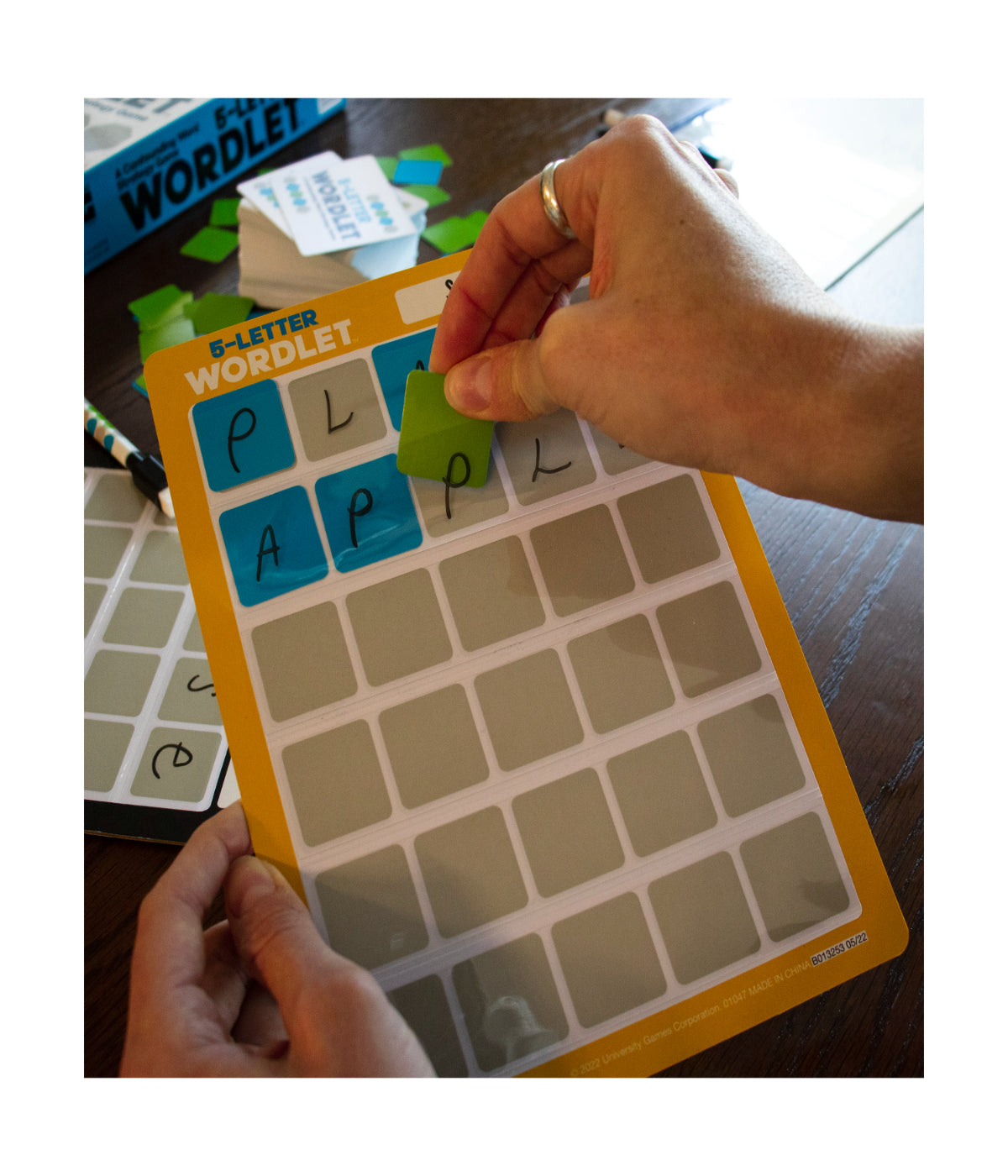 5-Letter Wordlet - A Confounding Word Strategy Game Multi