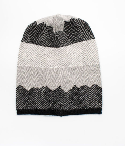 Slouchy Hat Two Tone In Zig Zag Pattern Black/Lt H Grey