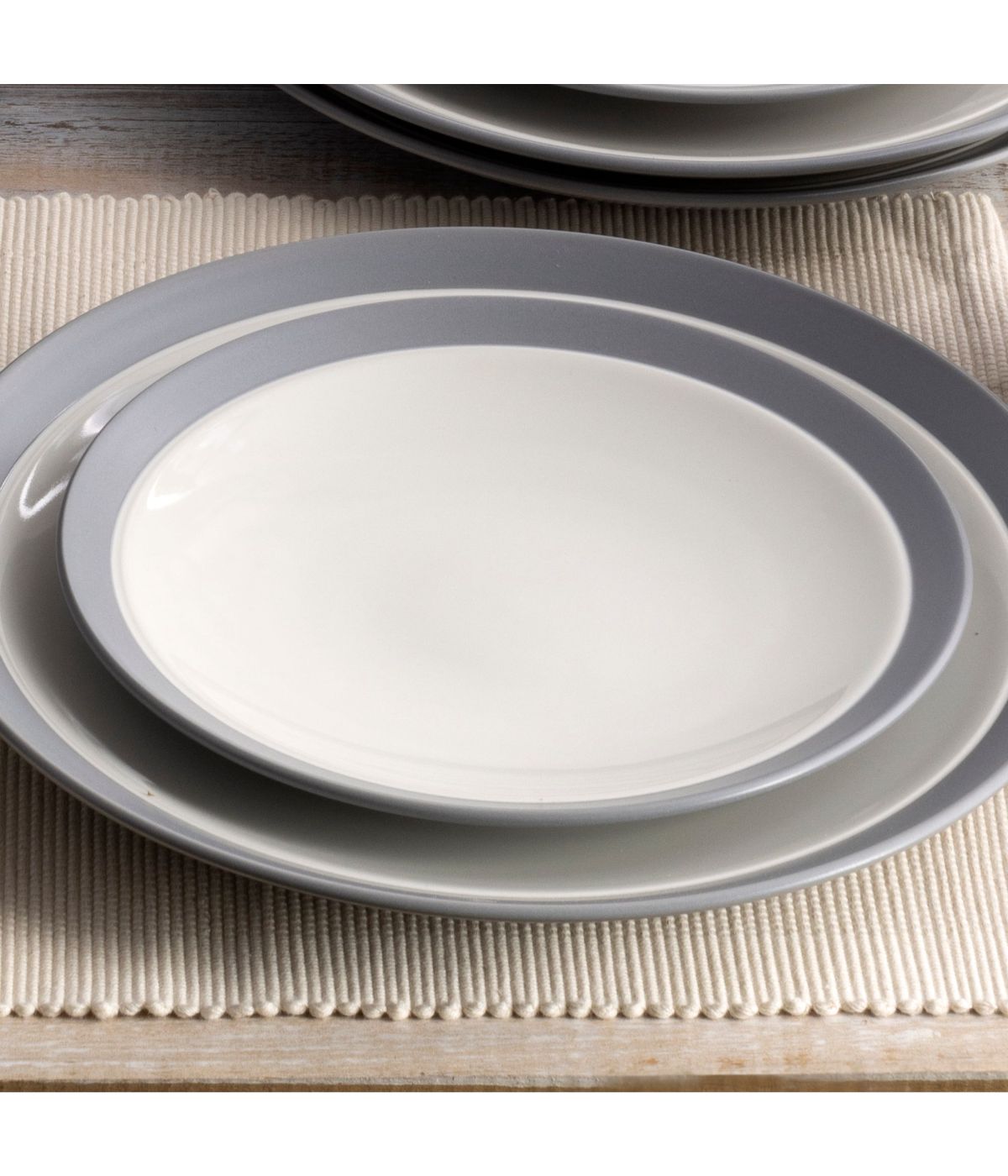 Colorwave Curve Set of 4 Salad Plates Slate