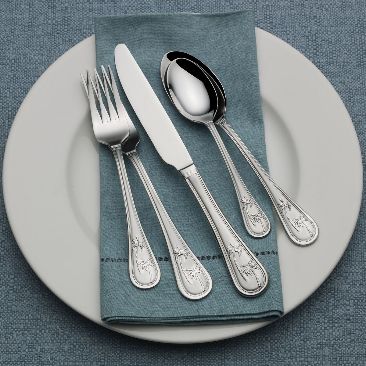 Palm Breeze 20 Piece Stainless Steel Flatware Set, Service for 4-Silver