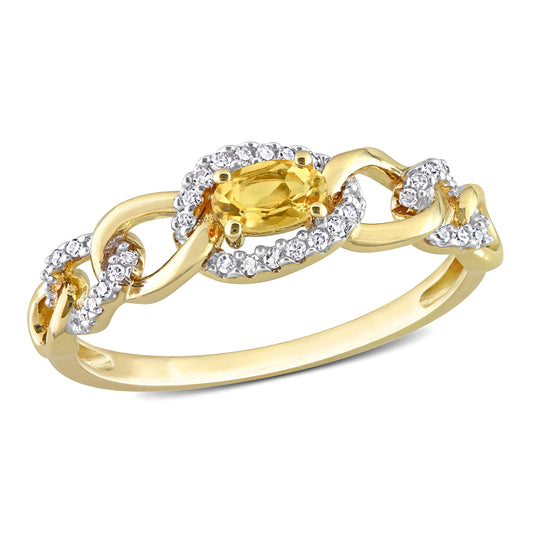 1/8 CT TW Oval Diamond And 1/4 CT TGW 10k Yellow Gold Link Ring