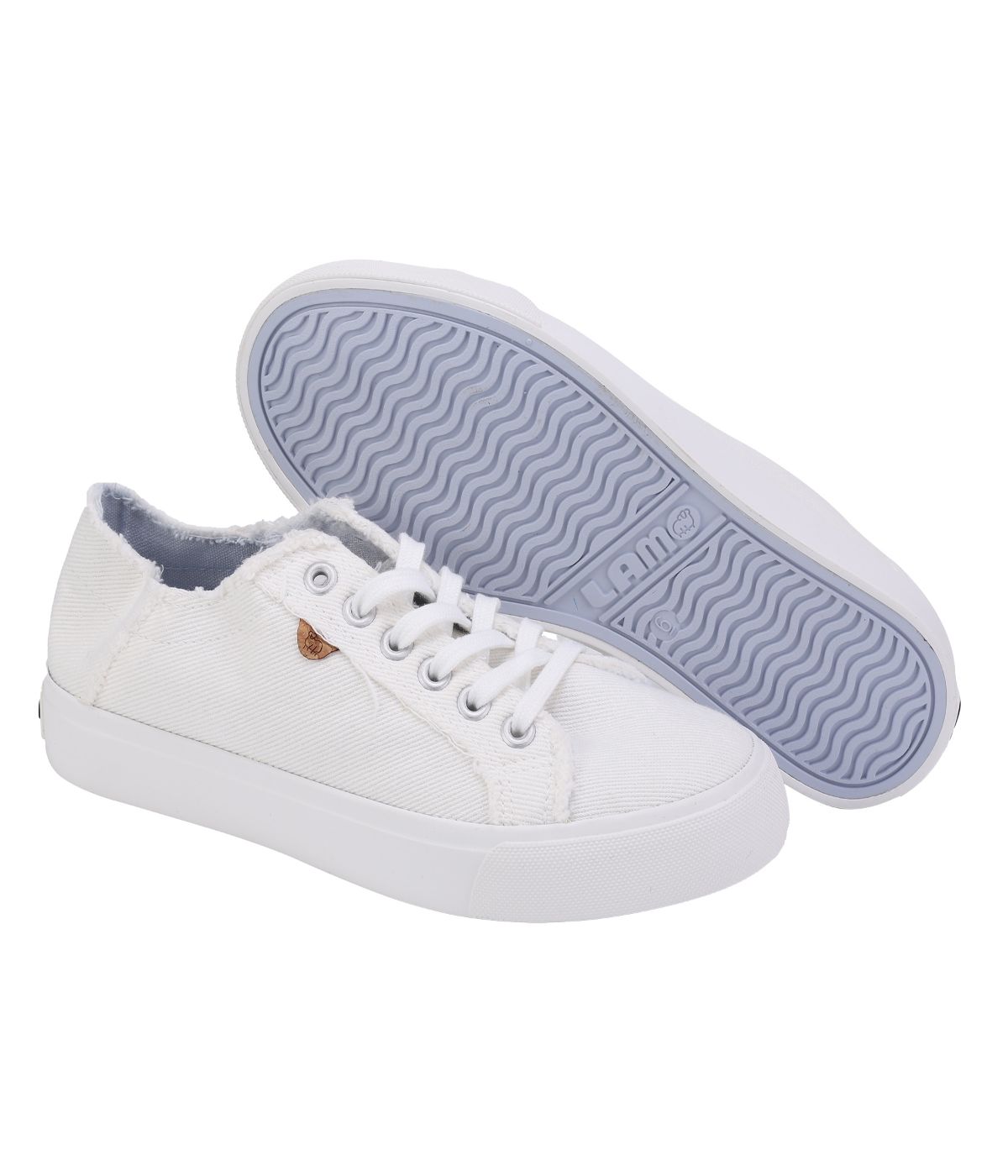 Ladies casual comfort shoe with washed twill or canvas upper Washed White