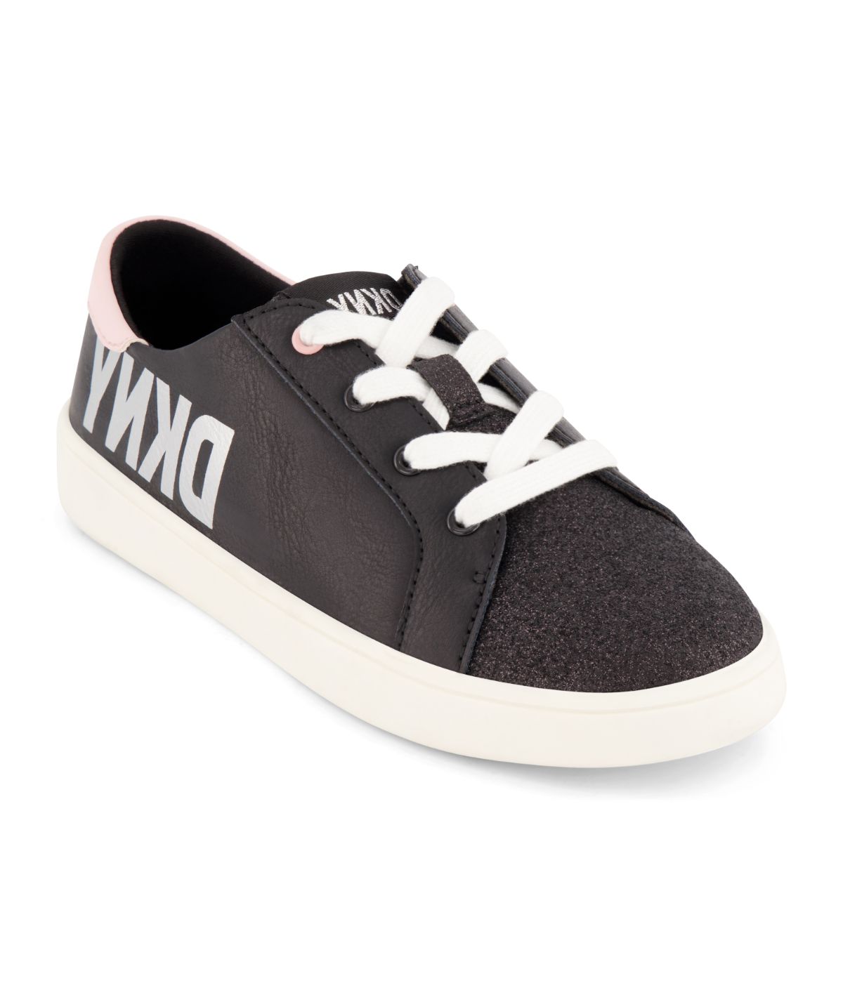 Low Top Court Shoe With Oversized Side Logo Black